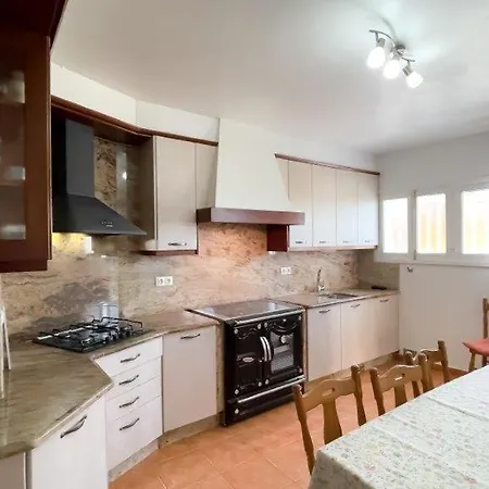 Appartamento Playa De Perbes - Casa Con Precioso Jardin Boebre