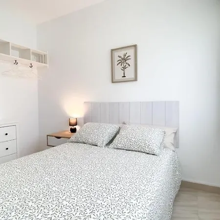 Appartamento Playa De Perbes - Casa Con Precioso Jardin Boebre