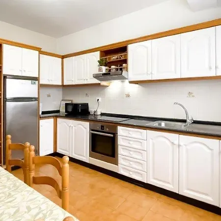 Playa De Perbes - Casa Con Precioso Jardin Appartamento