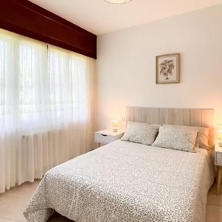 Playa De Perbes - Casa Con Precioso Jardin Appartamento